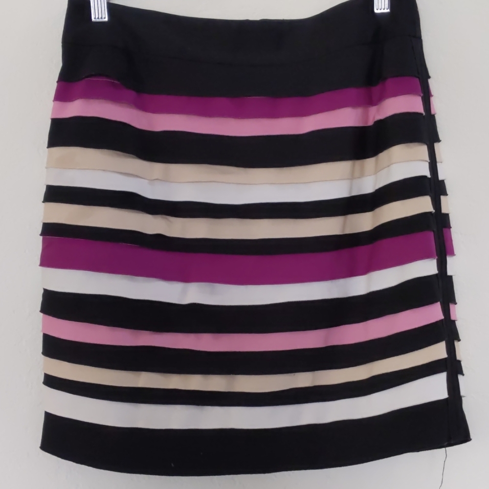 White House Black Market skirt